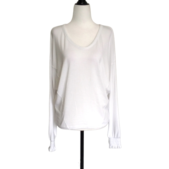 **SOLD**GAP | XS white loose fit long sleeve with ruffled cuffs - Picture 1 of 7